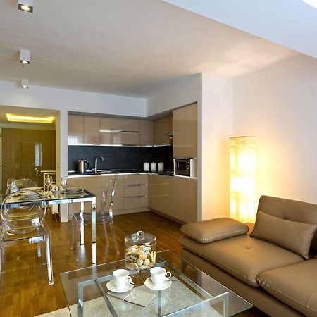 איסטמבול The Place Suites By Cey מראה חיצוני תמונה