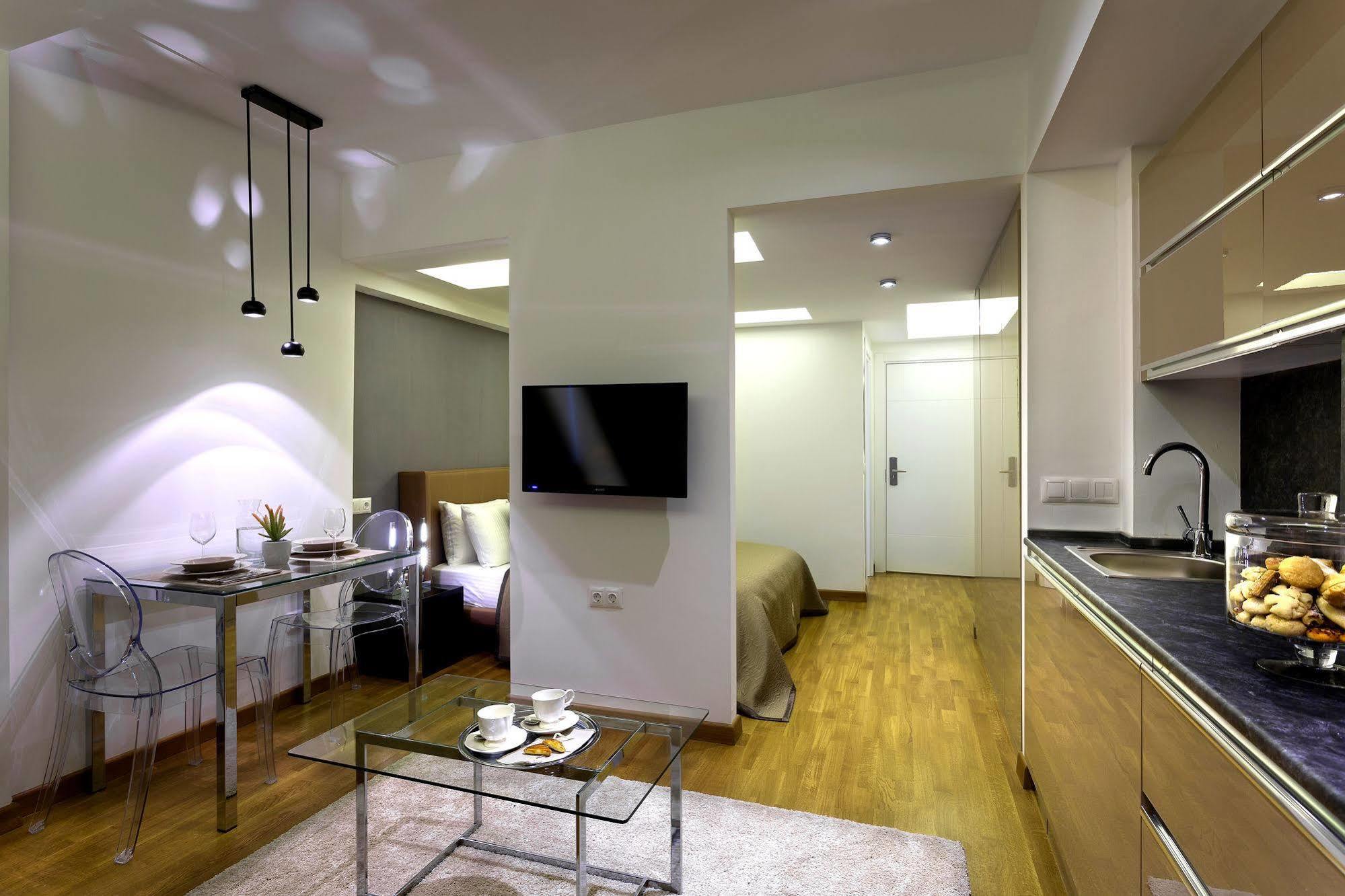 איסטמבול The Place Suites By Cey מראה חיצוני תמונה