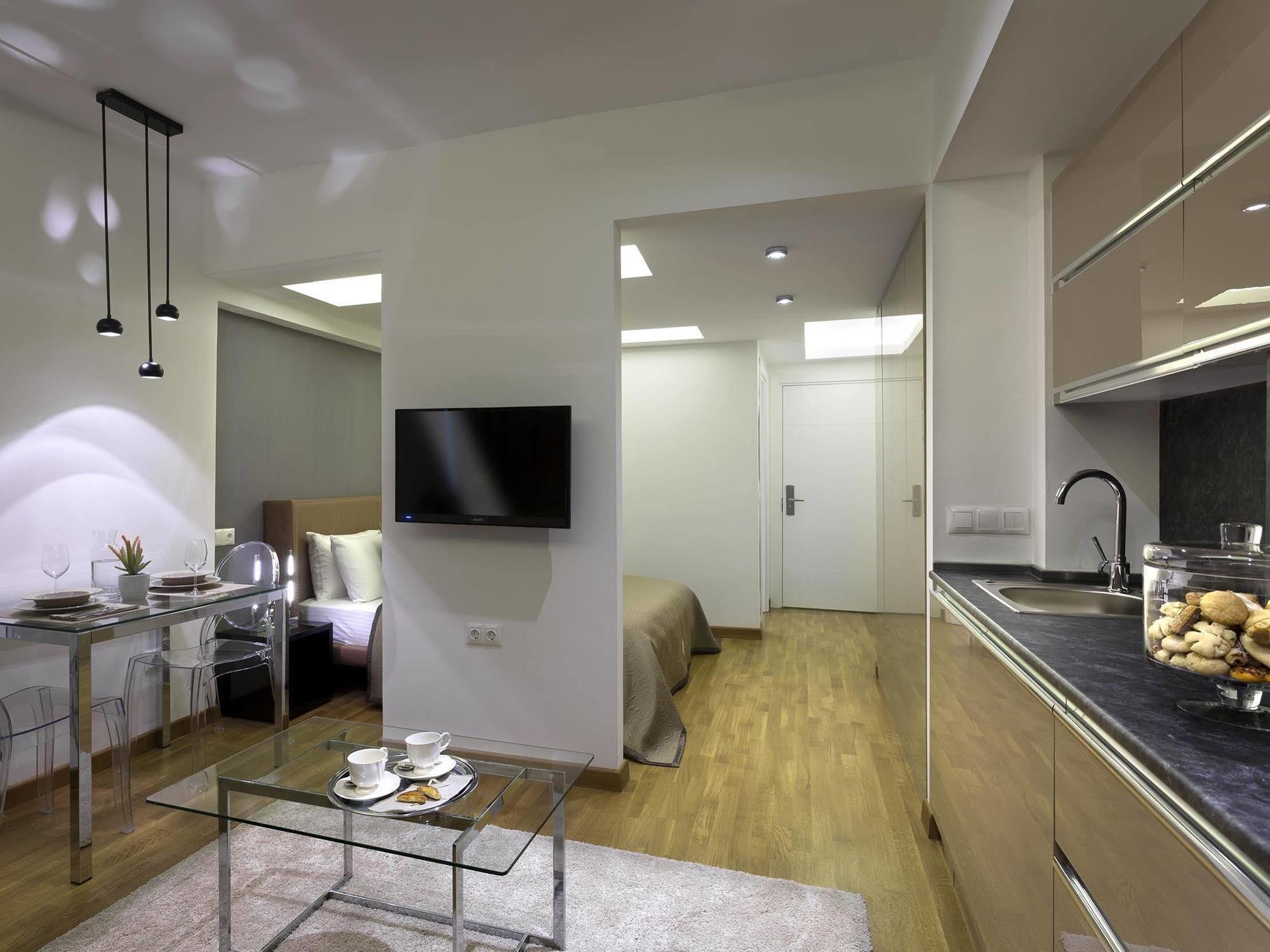 איסטמבול The Place Suites By Cey מראה חיצוני תמונה