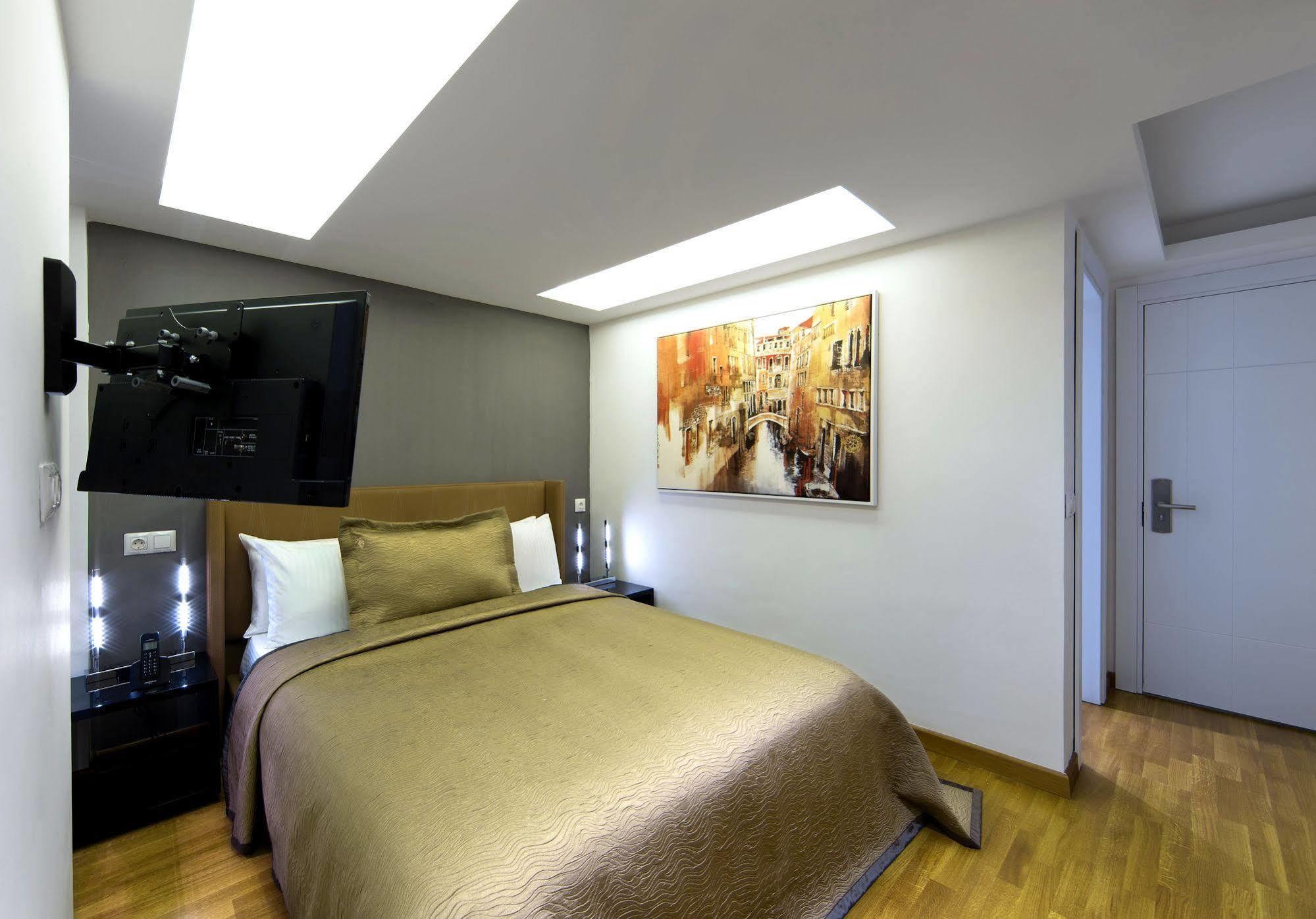 איסטמבול The Place Suites By Cey מראה חיצוני תמונה