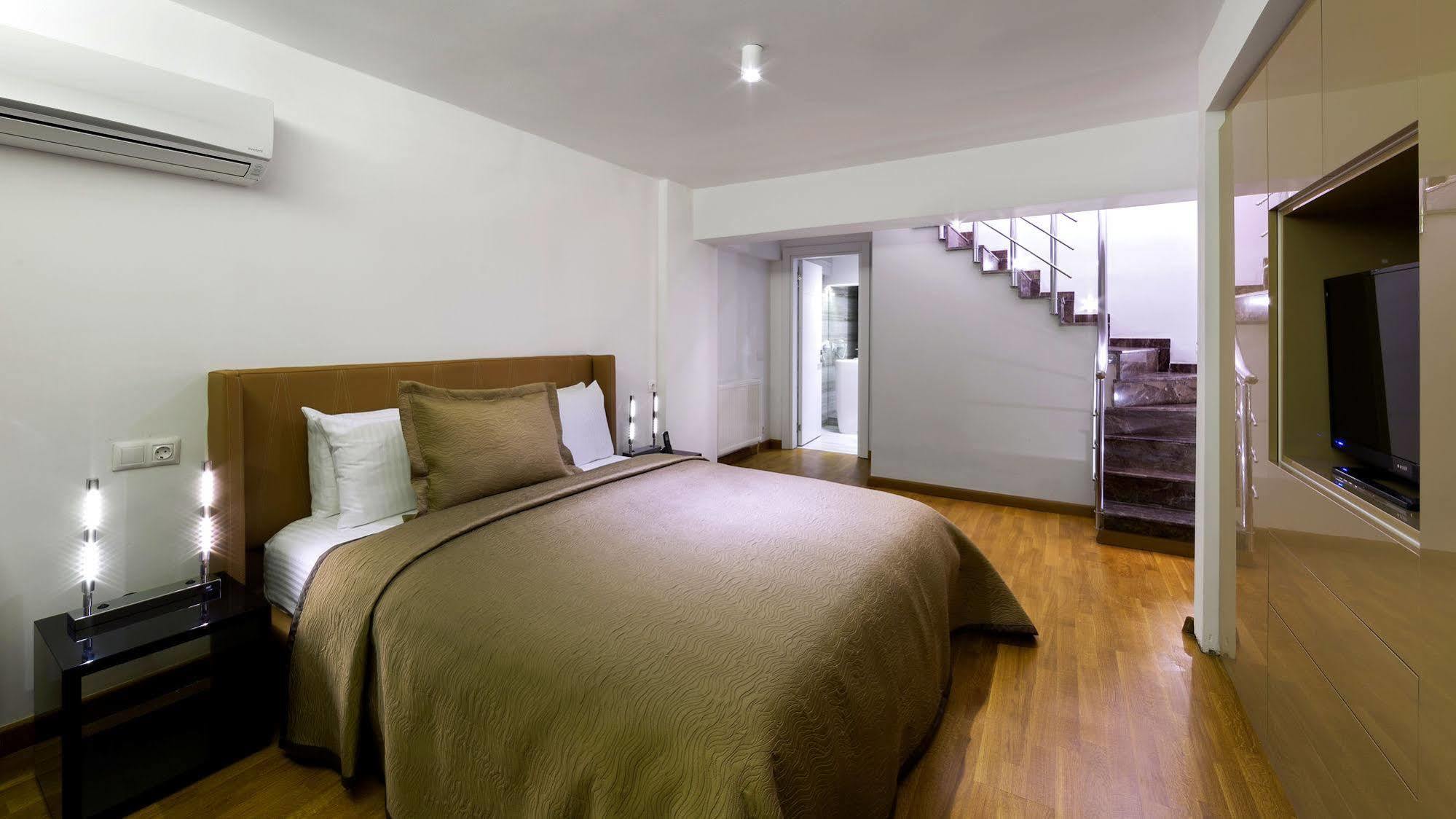 איסטמבול The Place Suites By Cey מראה חיצוני תמונה